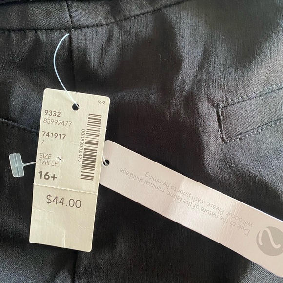 Slight bootcut black pants - Picture 2 of 3